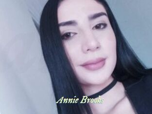 Annie_Brooks