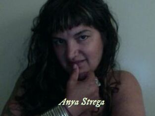 Anya_Strega