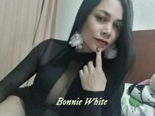 Bonnie_White