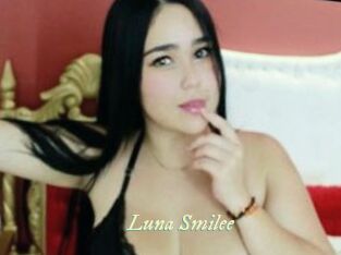 Luna_Smilee