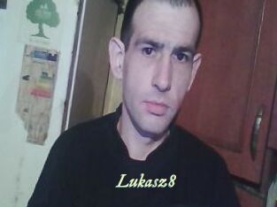 Lukasz8