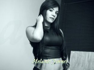 Melanie_Jonnes