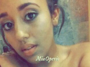 Mia_Operio