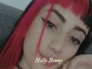 Molly_Bonny