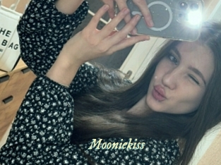 Mooniekiss