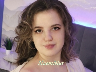 Naomiblur