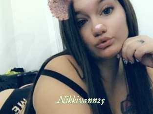 Nikkivann25