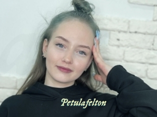 Petulafelton